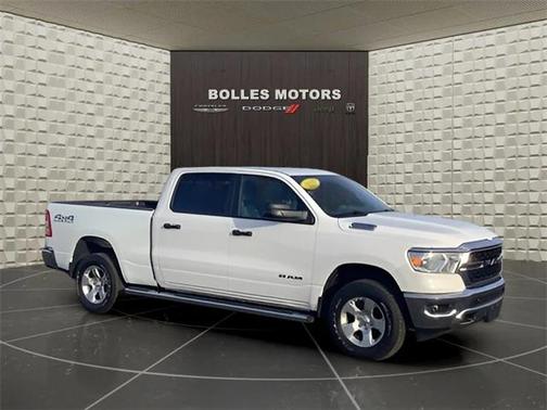 2023 RAM 1500 Big Horn Crew Cab 4x4 64' Box