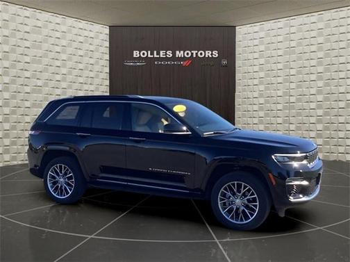 2023 Jeep Grand Cherokee Summit
