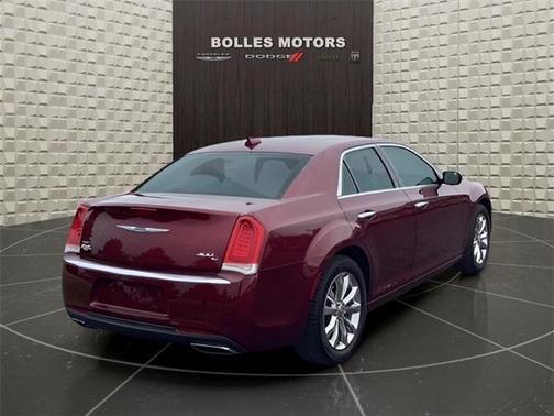 2017 Chrysler 300C Base