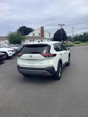 2022 Nissan Rogue S