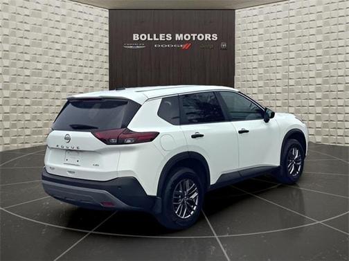 2022 Nissan Rogue S