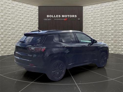 2022 Jeep Compass Altitude