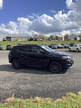 2022 Jeep Compass Altitude