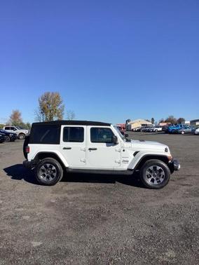 2022 Jeep Wrangler Unlimited Sahara