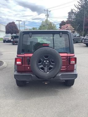 2022 Jeep Wrangler Unlimited Sport