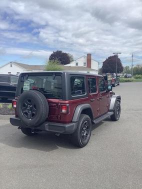 2022 Jeep Wrangler Unlimited Sport