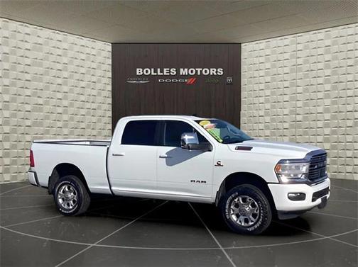 2024 RAM 2500 Laramie Crew Cab 4x4 64' Box