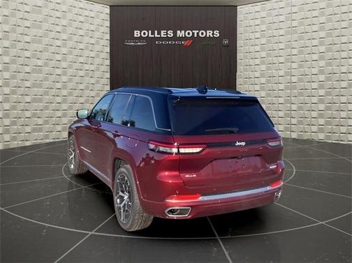 2025 Jeep Grand Cherokee Summit