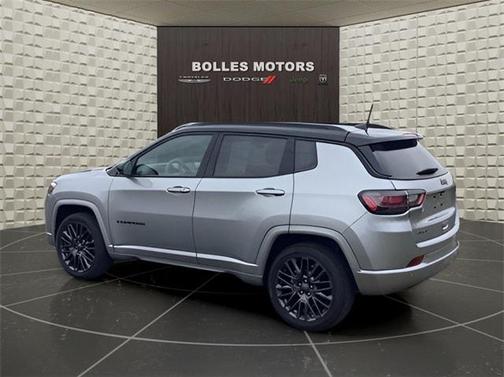 2023 Jeep Compass Altitude