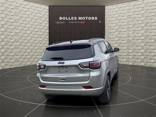 2023 Jeep Compass Altitude