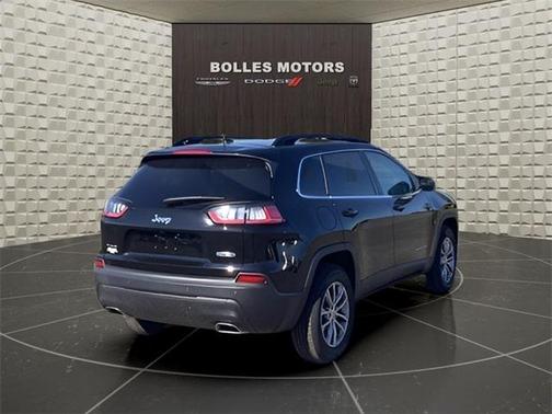 2022 Jeep Cherokee Latitude Lux