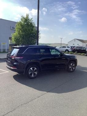 2024 Jeep Grand Cherokee 4xe Base