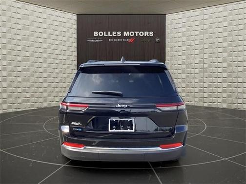 2024 Jeep Grand Cherokee 4xe Base