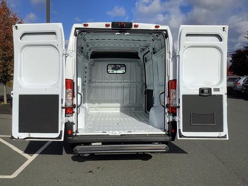 2026 RAM ProMaster 1500 Base