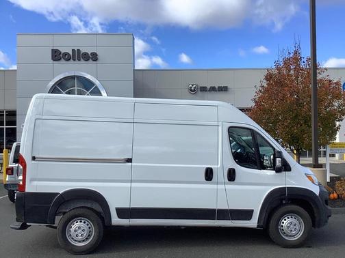 2026 RAM ProMaster 1500 Base