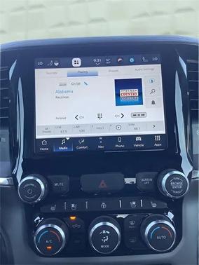 2023 RAM 1500 Laramie Crew Cab 4x4 57' Box