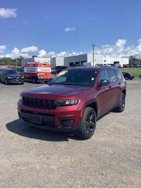 2022 Jeep Grand Cherokee L Laredo