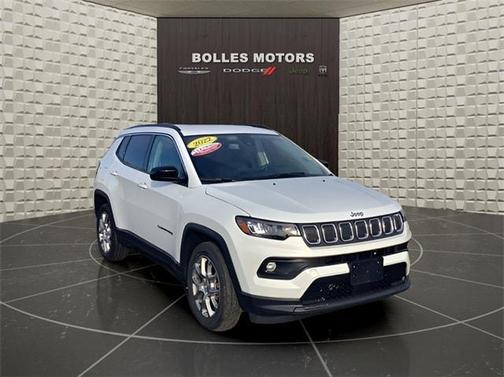 2022 Jeep Compass Latitude Lux