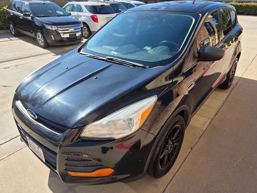2016 Ford Escape S