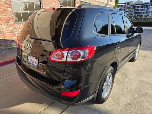 2012 Hyundai SANTA FE GLS