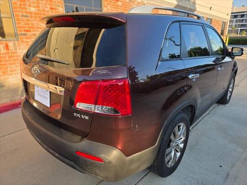 2011 Kia Sorento EX