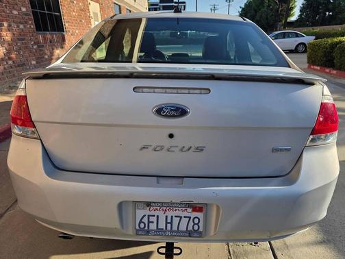 2008 Ford Focus SES