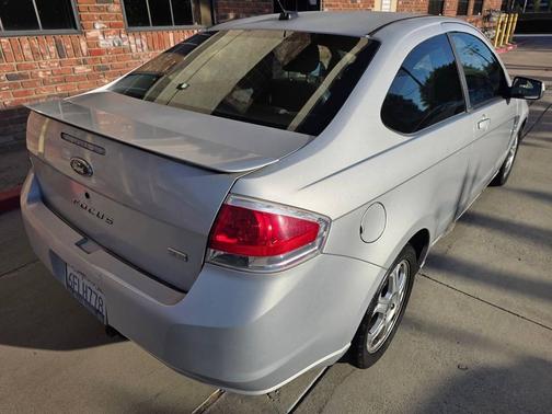 2008 Ford Focus SES