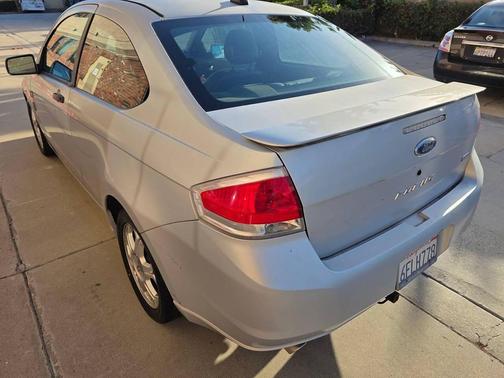 2008 Ford Focus SES