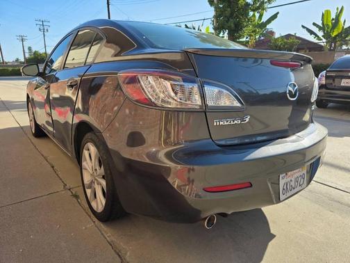 2010 Mazda Mazda3 s Grand Touring