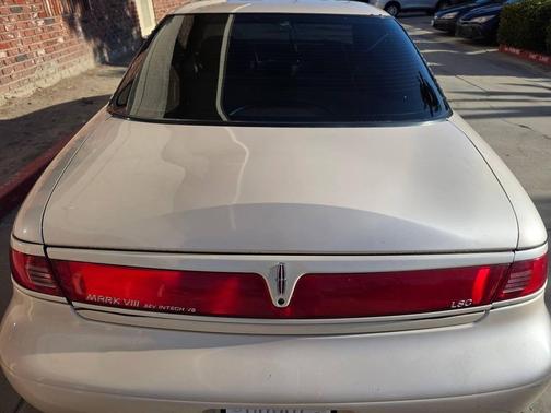 1998 Lincoln Mark VIII Base