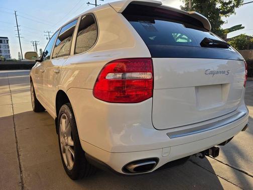2009 Porsche Cayenne S