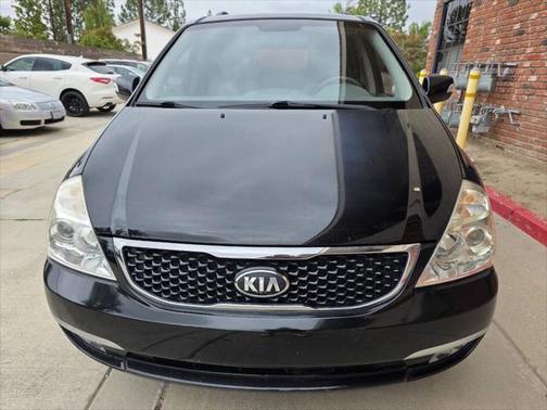 2014 Kia Sedona LX