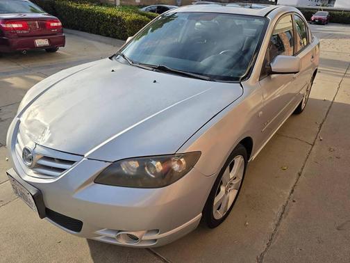2004 Mazda Mazda3 s