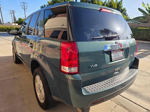 Cypress Green 2007 Saturn Vue Base