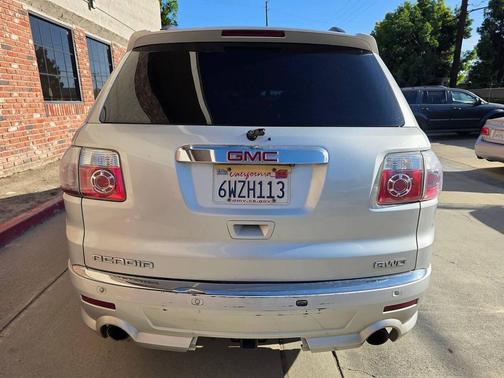 Quicksilver Metallic 2012 GMC Acadia Denali