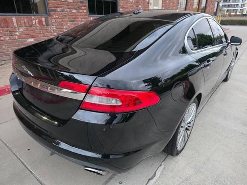 2011 Jaguar XF Premium