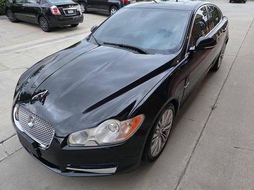 2011 Jaguar XF Premium