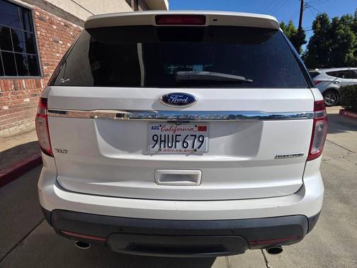 Oxford White 2014 Ford Explorer XLT