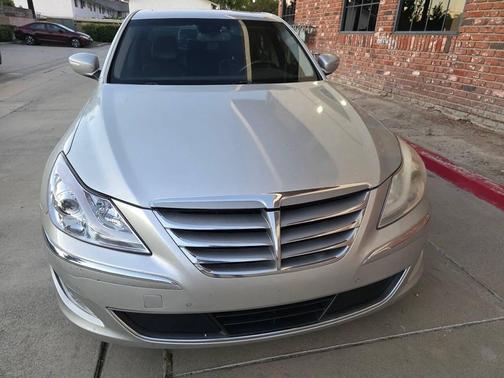 2012 Hyundai Genesis 4.6