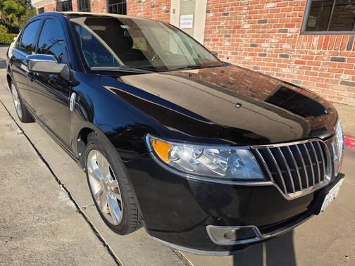 2012 Lincoln MKZ Base