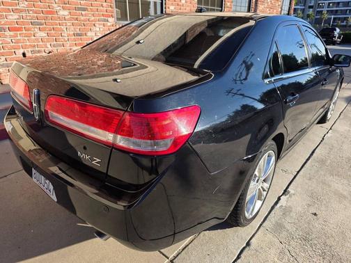 2012 Lincoln MKZ Base