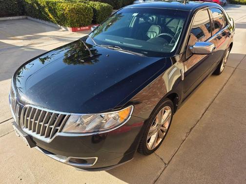 2012 Lincoln MKZ Base