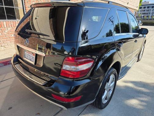 2010 Mercedes-Benz M-Class ML 350 4dr SUV