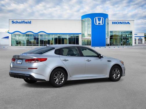2020 Kia Optima LX