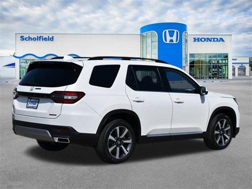 2025 Honda Pilot Touring