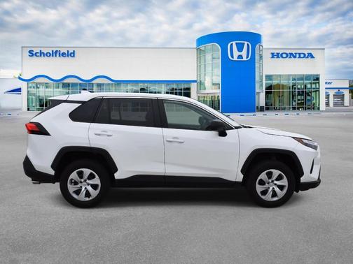 Ice 2024 Toyota RAV4 LE