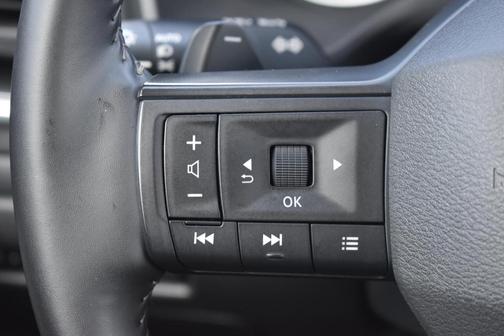 Brilliant Silver Metallic 2025 Nissan Rogue SV