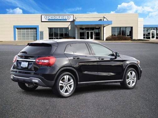 2019 Mercedes-Benz GLA 250 Base 4MATIC