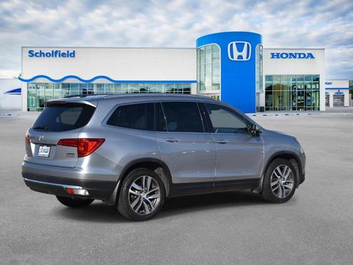 2018 Honda Pilot Touring