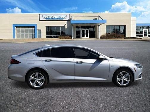 2018 Buick Regal Sportback Preferred